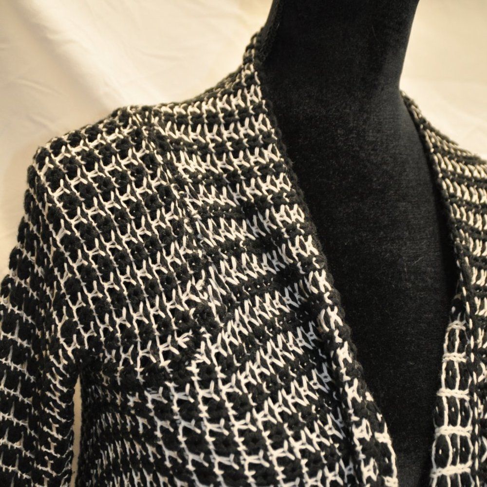 BCBG Max Azria B&W Crochet Knit Open Assym Cardigan Sweater EUC - Picture 2 of 2